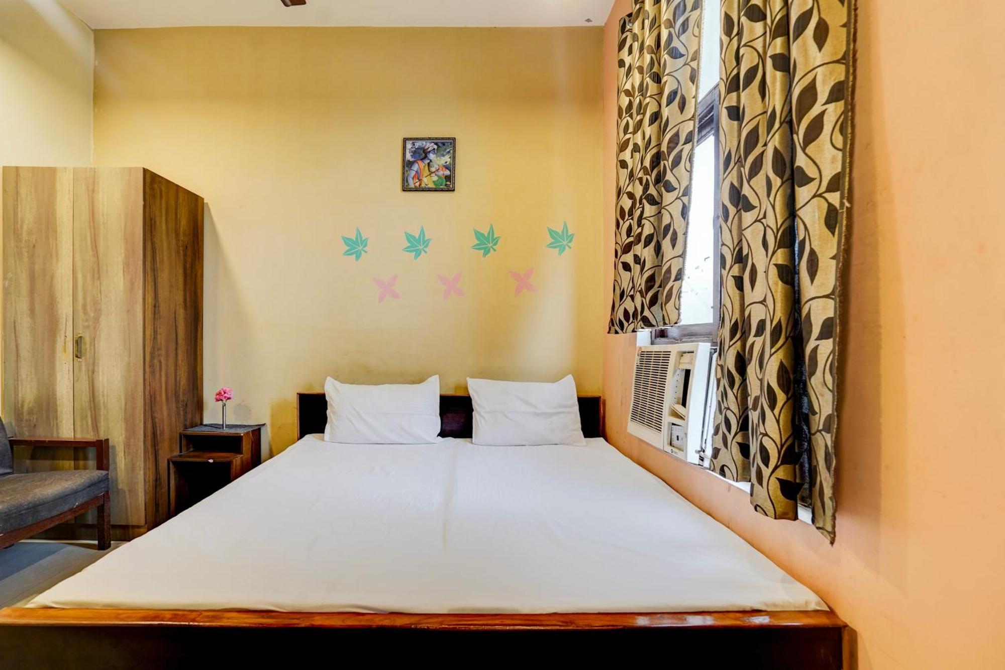 Hotel O Shyam Utsav Mirzāpur Eksteriør bilde