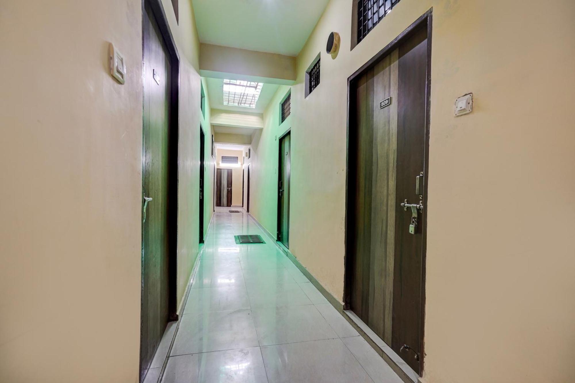 Hotel O Shyam Utsav Mirzāpur Eksteriør bilde