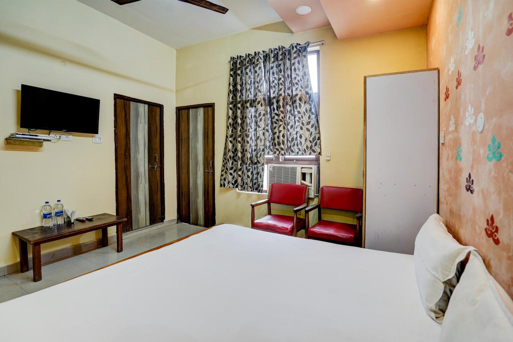 Hotel O Shyam Utsav Mirzāpur Eksteriør bilde